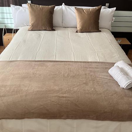 Apartamento En Zaragoza3 Bagian luar foto