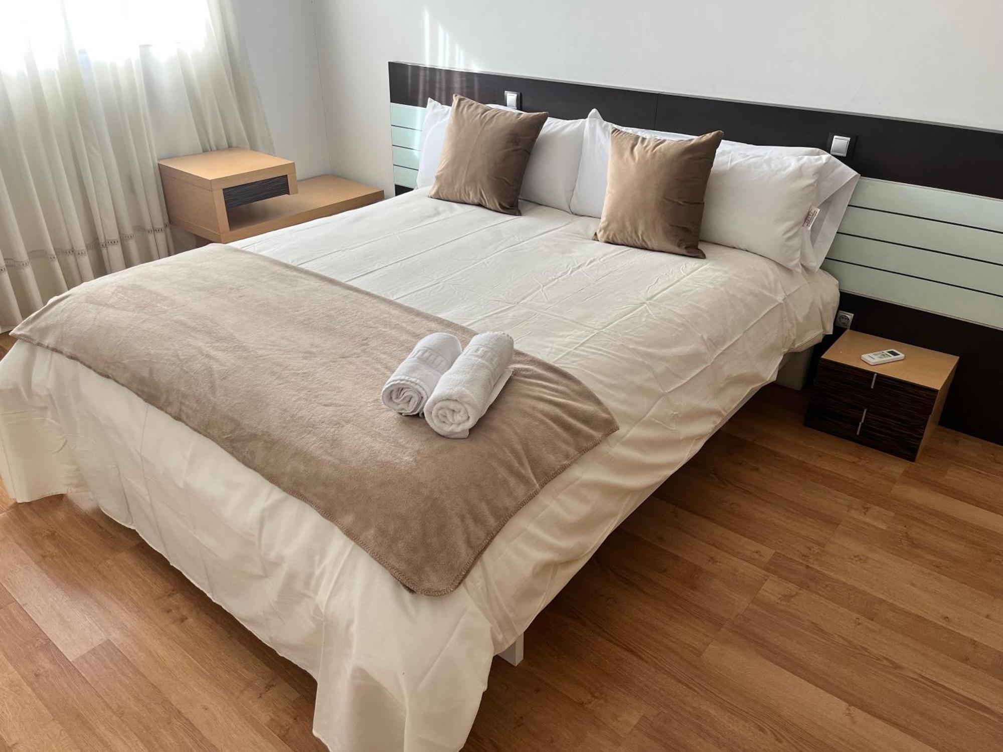 Apartamento En Zaragoza3 Bagian luar foto